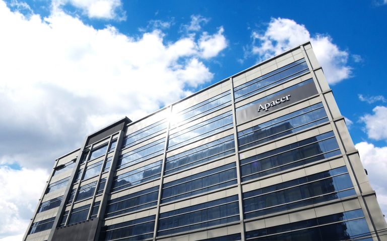 Apacer